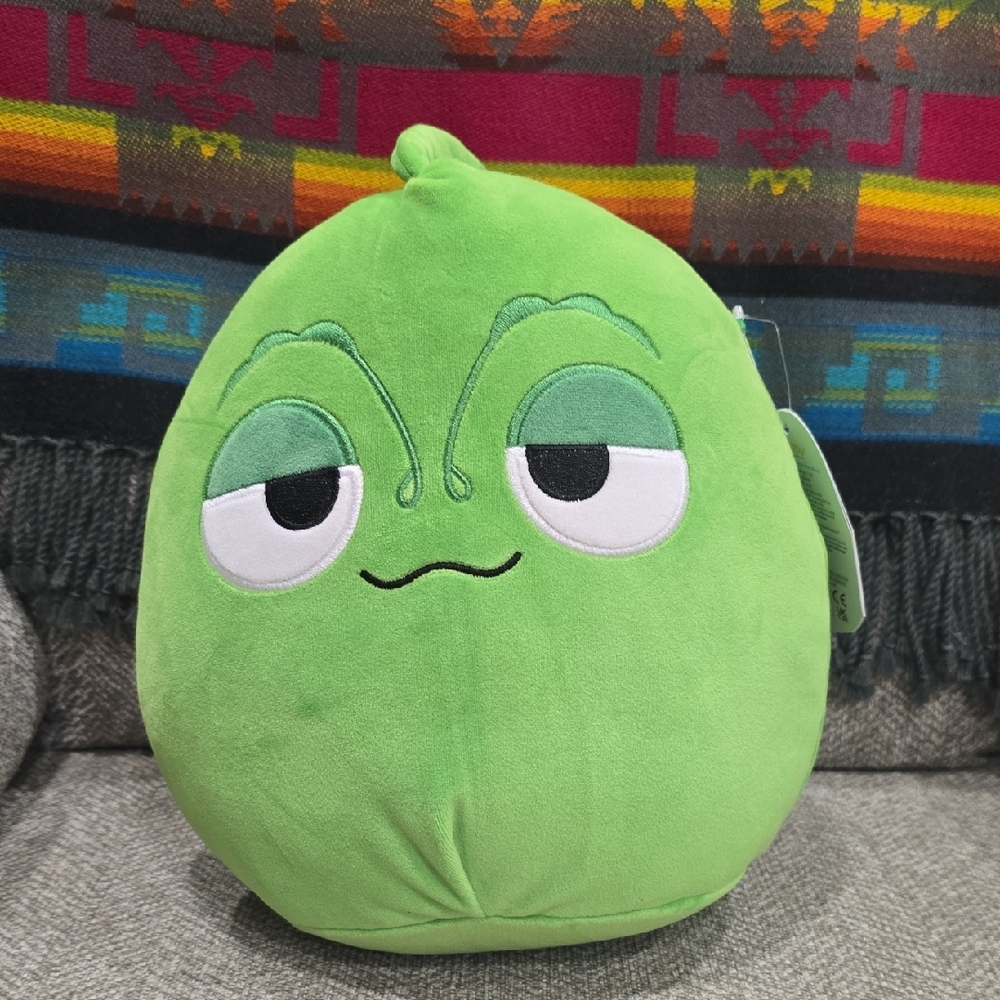 SQUISHMALLOW Disney Pascal NWT